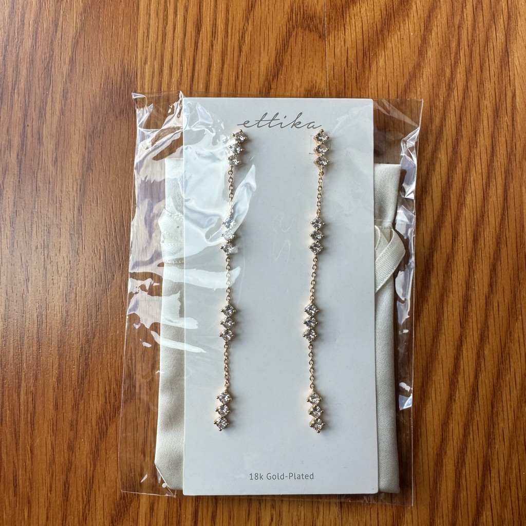 New Ettika Gold-Plated Dangle Earrings 10$